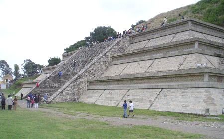 Pyramid_of_Cholula.jpg